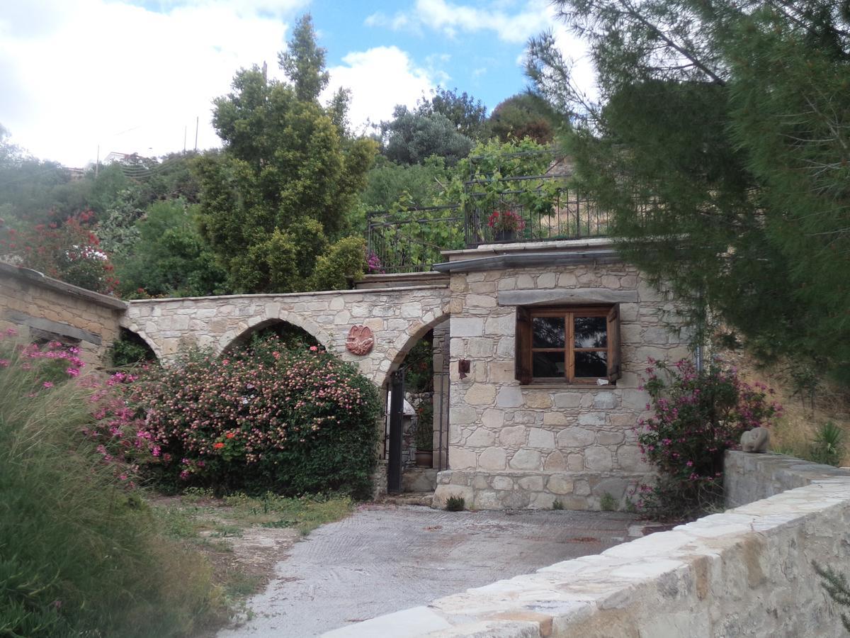 Lantana Stone House Villa Lemona Bagian luar foto